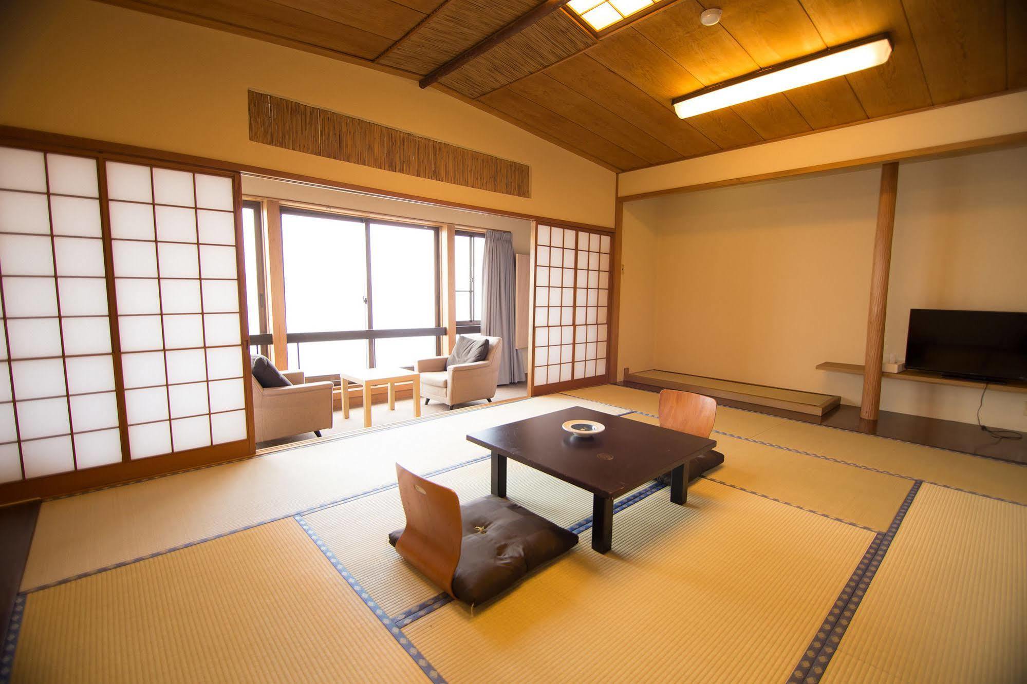 Wakayama Kada Onsen Kada Kaigetsu Exterior foto